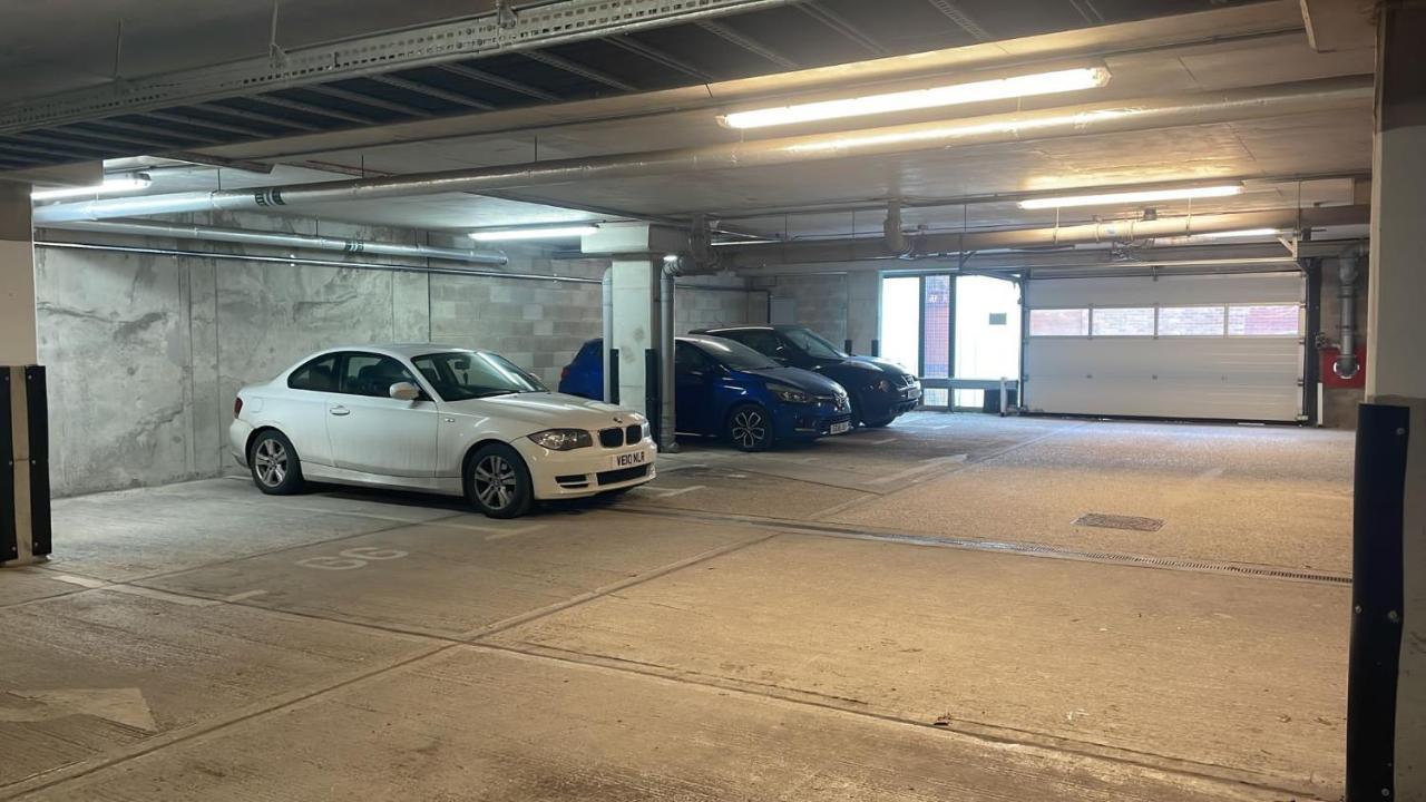 מנצ'סטר Central Spacious מראה חיצוני תמונה